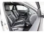 Volkswagen T-Roc 2.0 TSI 300pk DSG 4Motion R | Panoramadak | Achteruitrijcamera | Beats | Trekhaak | Leer | Stoelverwarming |