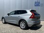 Volvo XC60 2.0 T8 Twin Engine AWD Panoramadak Luchtvering Leer Trekhaak Navigatie Elektrische Stoel Stoelverwarming Pilot Assist Blis 360 Camera Head Up Display Apple Carplay Android Auto Extra Getint Glas Plug in Hybride