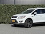 Ford Kuga 2.5 20V Titanium, AUTOMAAT, CRUISE CONTROL, CLIMATE CONTROL, KEYLESS, HALF LEDER, PARKEERSENSOREN, TREKHAAK, LICHTMETAAL 19"