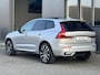 Volvo XC60 2.0 T6 Plug-in hybrid AWD R-Design | Trekhaak | 21 inch | Dark | H/K Geluid