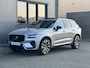 Volvo XC60 2.0 T6 Plug-in hybrid AWD R-Design | Trekhaak | 21 inch | Dark | H/K Geluid