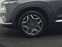 Hyundai Santa Fe 1.6 T-GDI Comfort Smart Sky PHEV 266pk Dealer O.H. | Trekhaak Afn. | Panodak | Adaptive Cruise | Camera | Krell Audio | Lederen Sportstoelen Verwarmd | Apple Carplay | Keyless | Blis | Stuur Verwarmd | Navigatie | DAB | Plug In Hybrid