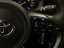 Toyota Yaris 1.5 Hybrid 115 Comfort - ORIGINEEL NEDERLANDSE AUTO - APPLE CARPLAY/ANDROID AUTO - ACHTERUITRIJCAMERA - PREMIUM KLEUR 'FOREST GREEN' - BLUETOOTH TELEFOONVOORBEREIDING - CRUISE CONTROL