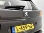 Peugeot 3008 SUV Allure Pack 130pk Automaat | Navigatie | Achteruitrijcamera | Handsfree Achterklep | Climate Control | Dodehoeksensor | Parkeersensoren v+a | Cruise Control | Led koplampen | Keyless | Apple Carplay / Android Auto | Bluetooth | DAB+ radio | Donker getint glas | 18" lichtmetalen velgen |