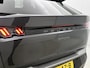 Peugeot 3008 SUV Allure Hybrid 145pk Automaat | Navigatie via draadloze Apple Carplay / Android Auto | Achteruitrijcamera | Cruise Control | Climate Control | Parkeersensoren | Armsteun | Led koplampen | Keyless | Automatisch dimlicht | Regensensor | Donker getint glas | 19" Lichtmetalen velgen |