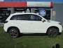 Suzuki Vitara 1.4 Boosterjet Style Smart Hybrid NL-Auto, 1500KG trekgewicht.