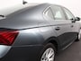 Skoda Octavia 1.0 e-TSI DSG Style | Navigatie | Apple Carplay/Android Auto | Adaptive Cruise Control | Camera | Climate Control | Digitale Cockpit | Stoelverwarming | Lichtmetalen Velgen