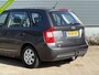 Kia Carens 2.0 CVVT X-tra - Airco - Cruise - Trekhaak -