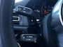 Porsche Macan 2.0 | Panoramadak | 21 inch | Elekr. Stoelen | Camera | Cruise Control | | Achteruitrijcamera | Airco (automatisch) | Cruise control