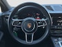 Porsche Macan 2.0 | Panoramadak | 21 inch | Elekr. Stoelen | Camera | Cruise Control |