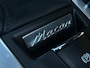 Porsche Macan 2.0 | Panoramadak | 21 inch | Elekr. Stoelen | Camera | Cruise Control |