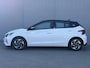 Hyundai i20 1.0 T-GDI Comfort Smart / Dealer onderhouden / BOSE / Navigatie / Apple Carplay & Android Auto / Camera / Stoel Verwarming / Stuurwiel Verwarming / 16” LM & All Season banden / DAB /