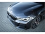 BMW 5-Serie Touring 530e Business Edition Plus - M Sport | Panorama | Elek. Trekhaak | Stoelverwarming