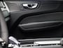 Volvo XC60 T6 AWD Plug-in hybrid Ultra Dark / Head up displ. / Harman Kardon / Stoel+stuur+achterbankverwarming