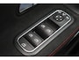 Mercedes-Benz CLA Shooting Brake 250 e Premium Plus AMG Panoramadak, ACC, Camera, Sfeerverlichting, Trekhaak, Widescreen, 18"