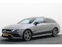 Mercedes-Benz CLA Shooting Brake 250 e Premium Plus AMG Panoramadak, ACC, Camera, Sfeerverlichting, Trekhaak, Widescreen, 18"