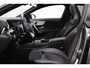 Mercedes-Benz CLA Shooting Brake 250 e Premium Plus AMG Panoramadak, ACC, Camera, Sfeerverlichting, Trekhaak, Widescreen, 18"