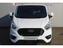 Ford Transit Custom 300 2.0 TDCI L1H1 Trend / AUTOMAAT ! Erg nette Ford Transit Custom automaat ! Airco, stoel- en voorraamverwarming, cruise control, parkeersensoren v+a, bijrijdersbank, beklede laadruimte etc.