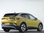 Volkswagen ID.4 First 77 kWh 204 PK | LED | Navigatie | Trekhaak | Stoel & Stuurwielverwarming |