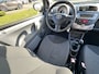 Toyota Aygo 1.0-12V + 5DR*Airco*NAP*13-02-2027 APK*LM velgen*Elektrische ramen*