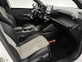 Peugeot e-208 EV GT 50 kWh | Snelladen | SOH 93% | Pano | Sfeer | Virtual | Clima | Adap. Cruise | Camera | Carplay