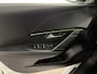 Peugeot e-208 EV GT 50 kWh | Snelladen | SOH 93% | Pano | Sfeer | Virtual | Clima | Adap. Cruise | Camera | Carplay