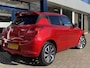 Suzuki Swift 1.0 Stijl Smart Hybrid / NL-Auto / 67.000 KM / Stoelverwarming / Apple-Carplay & Android-Auto / Cruise-Control / Climate-Control / LED / Keyless / DAB Radio-Bluetooth / Elektr.-Ramen V+A / Camera-Achter / 16'' LMV / ENZ.
