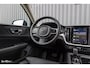 Volvo V60 2.0 T6 Plug-in hybrid AWD Plus Bright | Long range | Zwenkbare trekhaak | Harman Kardon | Memroy |