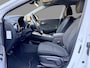 Hyundai Kona Electric EV Comfort 64 kWh Black Package SOH 93,4%c / Warmtepomp / Adaptieve cruise / Camera / Carplay / Keyless / DAB / Full LED / 3 Fase /