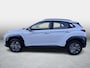 Hyundai Kona Electric EV Comfort 64 kWh Black Package SOH 93,4%c / Warmtepomp / Adaptieve cruise / Camera / Carplay / Keyless / DAB / Full LED / 3 Fase /