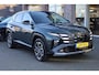 Hyundai Tucson 1.6 T-GDI PHEV Comfort Smart CYPRESS-GREEN!! LEER CARPLAY STUUR/STOELVERW. WIDESCREEN DAB CAMERA HUD ACC KRELL ELEC.STOEL HILL-HOLD 2XPDC 19''LMV