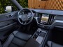 Volvo XC60 2.0 T6 Plug-in hybrid AWD Plus Black Edition | Trekhaak | 360 Camera | Harman/Kardon | Panoramadak | Pilot Assist