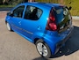 Peugeot 107 1.0 5-DRS Active AIRCO CENTR.VERGR. EL.RAMEN NAP DEALEROH.