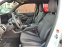 Toyota Urban Cruiser EXECUTIVE 61KWH PANODAK JBL-AUDIO 360°CAMERA 19"LM-VELGEN LED-PRISMA STOEL/STUURVERWARMING DIRECT LEVERBAAR!