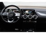 Mercedes-Benz B-klasse 180 Business Solution AMG | Camera | Stoelverwarming | Dealer Onderhouden | Wide Screen