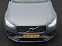 Volvo XC90 T8 Recharge AWD Ultimate Dark 7 Persoons LONG RANGE Plug In Hybrid 455pk Dealer O.H. PHEV | Trekhaak Af Fabriek | Panodak | Luchtvering |  Adaptive Cruise | Head Up | 360 Camera | Harman / Kardon | Lederen Sportstoelen Memory & Verwarmd | 22"L.M | Stuur Verwarmd | Keyless |