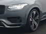 Volvo XC90 T8 Recharge AWD Ultimate Dark 7 Persoons LONG RANGE Plug In Hybrid 455pk Dealer O.H. PHEV | Trekhaak Af Fabriek | Panodak | Luchtvering |  Adaptive Cruise | Head Up | 360 Camera | Harman / Kardon | Lederen Sportstoelen Memory & Verwarmd | 22"L.M | Stuur Verwarmd | Keyless |