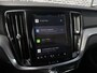 Volvo V60 2.0 T6 Plug-in hybrid AWD Plus Dark | Trekhaak | Adaptieve Cruise Control | Harman Kardon Audio | 360 Camera | Memory | Stoel/Stuurverwarming | Keyless | Achterbank Verwarmd | Carplay |