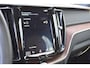 Volvo XC60 2.0 T8 Twin Engine AWD Inscription | 360cam | Trekhaak | Luchtgvering | Lage KM!! |