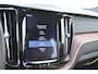 Volvo XC60 2.0 T8 Twin Engine AWD Inscription | 360cam | Trekhaak | Luchtgvering | Lage KM!! |