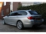 BMW 5-Serie Touring 528xi High Executive | xDrive | M-pakket | Origineel Nederlands