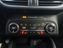 Ford Focus Wagon 1.0 Titanium | Trekhaak | Stoelverwarming | Cruise Control | Apple Carlpay | Navigatie | Airco (automatisch) | Apple Carplay/Android Auto|telefoonintegratie premium | Cruise control