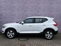 Volvo XC40 1.5 T2 Momentum | Automaat | Apple carplay/android auto | Stoelverwarming | Stuurverwarming | Parkeersensoren V+A | Parkeercamera | 18 "lm velgen | Volvo on Call |