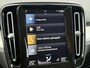 Volvo XC40 1.5 T2 Momentum | Automaat | Apple carplay/android auto | Stoelverwarming | Stuurverwarming | Parkeersensoren V+A | Parkeercamera | 18 "lm velgen | Volvo on Call |