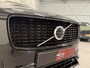 Volvo XC90 T8 Recharge AWD R-Design PANO/LUCHTVERING/TREKHAAK/HEAD-UP/GOOGLE/H&K/MASSAGE+VENTILATIE/22"/360CAMERA/CRYSTAL-POOK/VOLLEDIG VOLVO DEALER HISTORIE