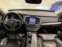 Volvo XC90 T8 Recharge AWD R-Design PANO/LUCHTVERING/TREKHAAK/HEAD-UP/GOOGLE/H&K/MASSAGE+VENTILATIE/22"/360CAMERA/CRYSTAL-POOK/VOLLEDIG VOLVO DEALER HISTORIE