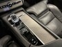 Volvo XC90 T8 Recharge AWD R-Design PANO/LUCHTVERING/TREKHAAK/HEAD-UP/GOOGLE/H&K/MASSAGE+VENTILATIE/22"/360CAMERA/CRYSTAL-POOK/VOLLEDIG VOLVO DEALER HISTORIE