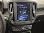 Volvo XC40 1.5 T2 Momentum Core | Automaat | Apple carplay/android auto | Stoelverwarming | Stuurverwarming | Parkeersensoren V+A | Parkeercamera | 18 "lm velgen | Volvo on Call |