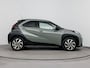 Toyota Aygo X 1.0 VVT-i S-CVT Pulse | Apple Carplay / Android Auto | Adaptive Cruise | LED | Clima | Camera | 17 inch | Privacy glas