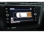 Volkswagen Tiguan Allspace 1.4 TSI Comfortline Business 7-persoons | Trekhaak | LED Matrix | Adapt. Cruise | Carplay | Navi | 18" LMV | PDC V+A